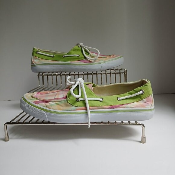 Boat Shoe/Sneakers Pale Green With Pink Plaid White Soles & Laces Size 8 - Picture 8 of 9